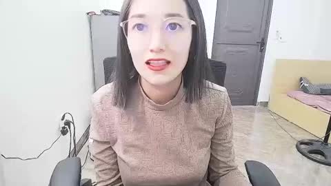 Snapshot of ellsa9x chatting on 3, 11, 2025 ellsa9x online show from 3, 11, 2025