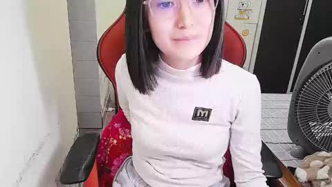 Snapshot of ellsa9x chatting on 14, 11, 2025 ellsa9x online show from 14, 11, 2025