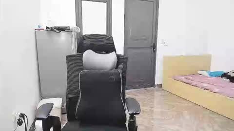 Snapshot of ellsa9x chatting on 4, 12, 2025 ellsa9x online show from 4, 12, 2025