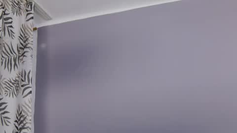 Elsa Jean online show from 17, 9, 2025