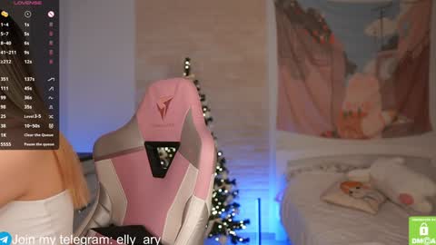 Snapshot of elly_ary chatting on 15, 1, 2025 elly_ary online show from 15, 1, 2025