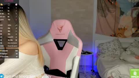 Snapshot of elly_ary chatting on 9, 2, 2025 elly_ary online show from 9, 2, 2025