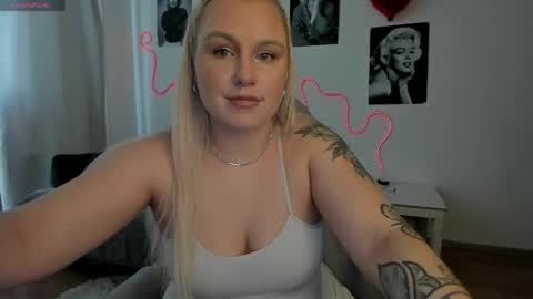 Elly online show from 30, 3, 2026