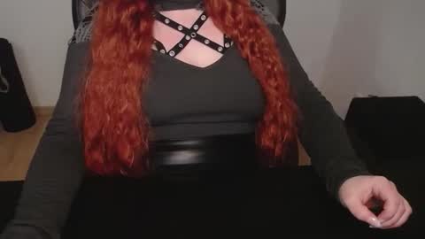 Elly online show from 6, 3, 2026