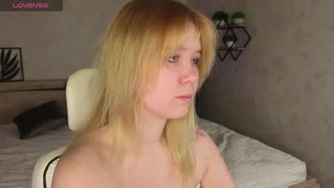 ellya_castro online show from 21, 10, 2025
