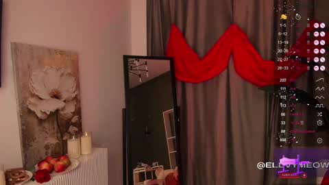 Snapshot of ellyford chatting on 8, 3, 2025 Elly online show from 8, 3, 2025