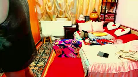 ellyhot53 online show from 20, 4, 2026