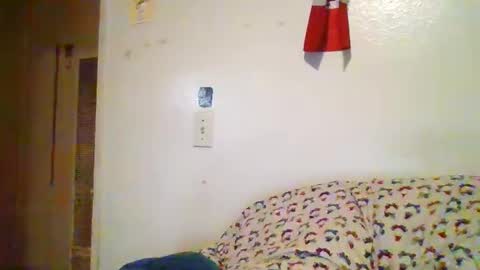 Snapshot of elmario24 chatting on 21, 9, 2025 elmario24 online show from 21, 9, 2025