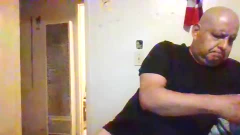 Snapshot of elmario24 chatting on 27, 9, 2025 elmario24 online show from 27, 9, 2025