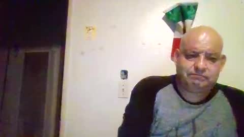 Snapshot of elmario24 chatting on 30, 9, 2025 elmario24 online show from 30, 9, 2025
