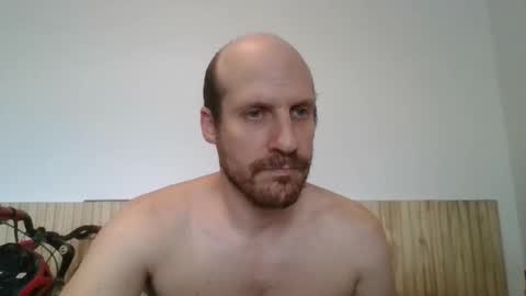 Snapshot of elmatirestrepo chatting on 29, 3, 2026 Mati Restrepo online show from 29, 3, 2026