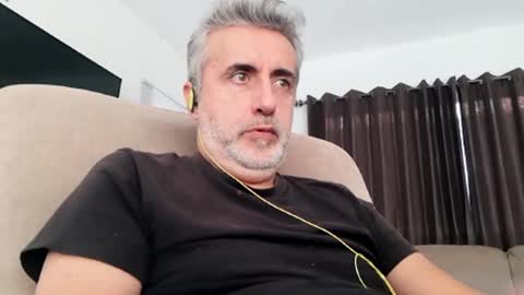 Snapshot of elmejorfvb2 chatting on 17, 1, 2025 fer online show from 17, 1, 2025