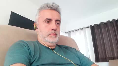 Snapshot of elmejorfvb2 chatting on 14, 2, 2025 fer online show from 14, 2, 2025