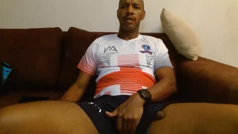 Snapshot of elmorenazogt chatting on 27, 2, 2025 My name is Elmore. Please say hello I like to chat with you. If you have requests or dirty talk please use tip online show from 27, 2, 2025