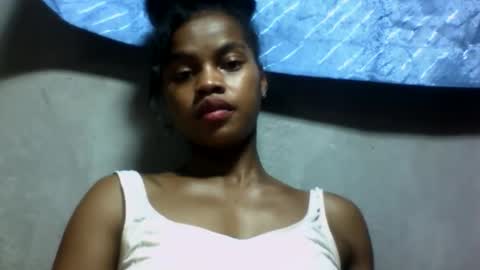 Snapshot of elodie228680 chatting on 1, 6, 2026 elodie228680 online show from 1, 6, 2026