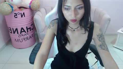 Elody  online show from 4, 2, 2025