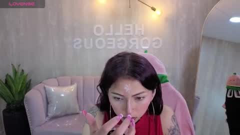 Elody  online show from 31, 10, 2025