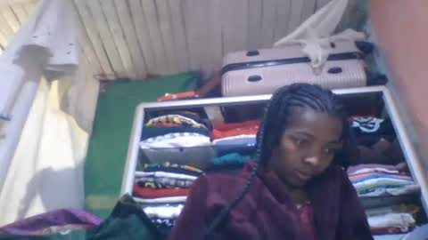 elodynarcisse online show from 11, 1, 2026