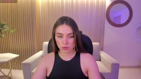 ELOISA OLIVERO online show from 26, 1, 2025