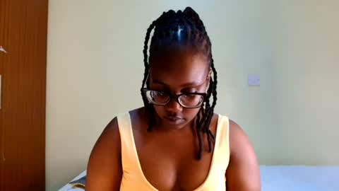 ELOWENA online show from 2, 7, 2026