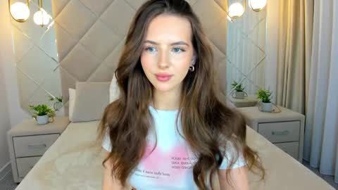Snapshot of elsa_carterr chatting on 6, 3, 2025 elsa_carterr online show from 6, 3, 2025