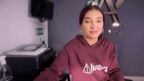 Snapshot of elsa_koch chatting on 1, 10, 2025 ELSA online show from 1, 10, 2025