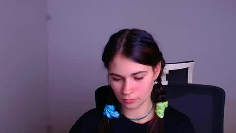 Snapshot of elsa_mur chatting on 19, 12, 2024 Elsa online show from 19, 12, 2024