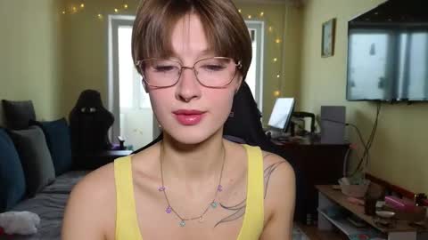 elsaangel online show from 13, 1, 2026