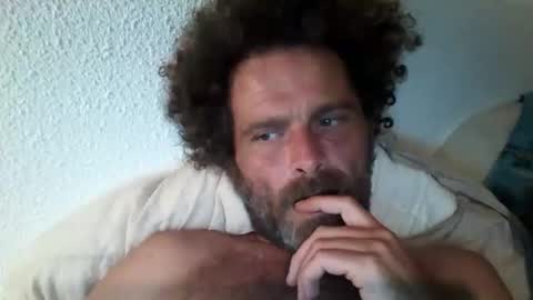 Snapshot of elyjahoye chatting on 21, 9, 2025 elyjahoye online show from 21, 9, 2025