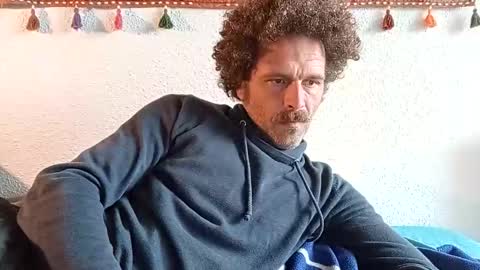 Snapshot of elyjahoye chatting on 28, 9, 2025 elyjahoye online show from 28, 9, 2025