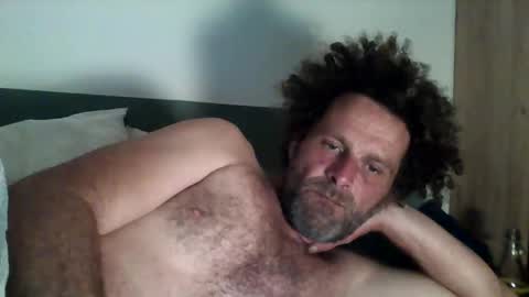 elyjahoye online show from 31, 3, 2026