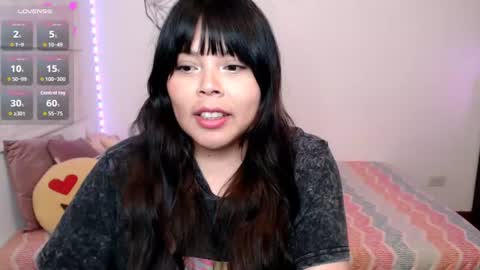 Snapshot of elymoon chatting on 30, 6, 2026 Ely online show from 30, 6, 2026