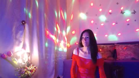 Snapshot of elysasun chatting on 5, 6, 2026 Elisa online show from 5, 6, 2026