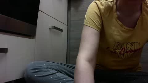 elyseblue online show from 8, 2, 2025