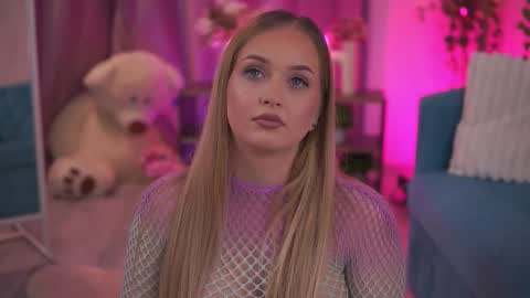 Elyssa online show from 14, 2, 2026