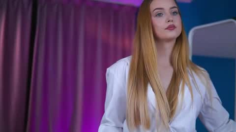 Elyssa online show from 6, 4, 2026