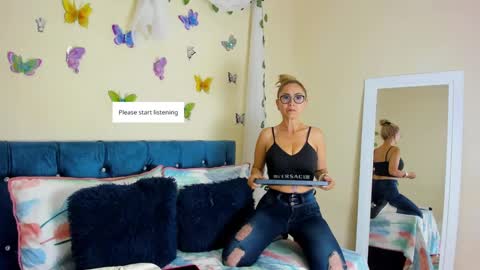 ema garcia  online show from 19, 9, 2025