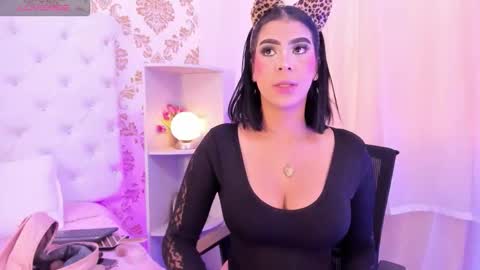 Ema Lambert  online show from 10, 2, 2026