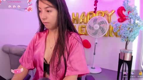 Ema louisx  online show from 18, 2, 2025