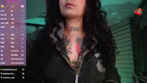 Snapshot of ema_ploxx chatting on 17, 12, 2024 ema_ploxx online show from 17, 12, 2024