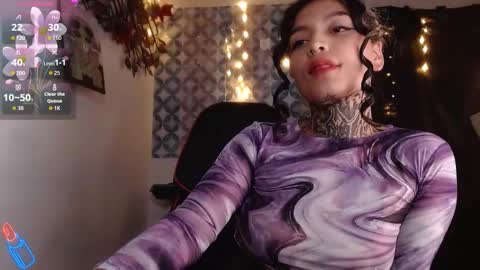 Snapshot of ema_ploxx chatting on 9, 9, 2025 ema_ploxx online show from 9, 9, 2025