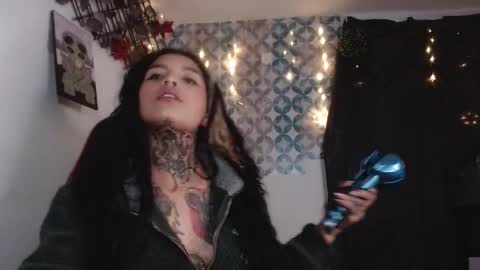 Snapshot of ema_ploxx chatting on 15, 9, 2025 ema_ploxx online show from 15, 9, 2025