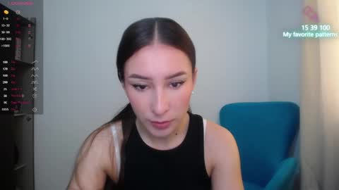 Snapshot of emaa_martins chatting on 3, 12, 2025 Emaa online show from 3, 12, 2025