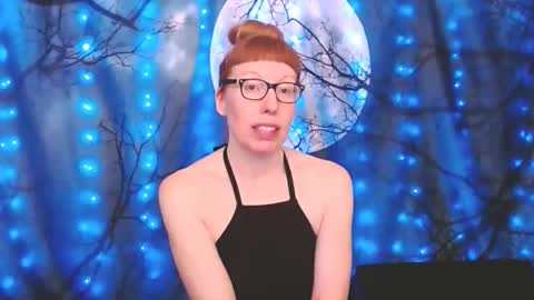 Snapshot of ember_starleena chatting on 17, 10, 2025 Ember Starleena online show from 17, 10, 2025