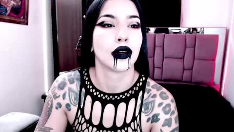 Snapshot of emearld_black chatting on 20, 1, 2025 Emerald Black online show from 20, 1, 2025