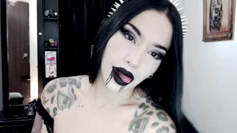 Snapshot of emearld_black chatting on 27, 2, 2025 Emerald Black online show from 27, 2, 2025