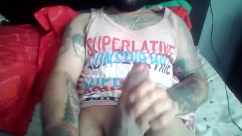 Snapshot of emecuatro20 chatting on 14, 12, 2025 emecuatro20 online show from 14, 12, 2025