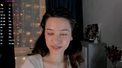 Snapshot of emeliareaper chatting on 25, 2, 2025 Emelia online show from 25, 2, 2025