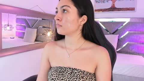 Emily  online show from 17, 6, 2026
