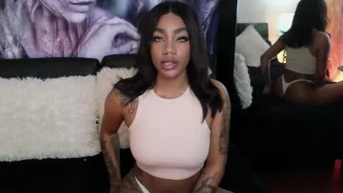 Snapshot of emely_brandon_ chatting on 24, 9, 2025 anyelii online show from 24, 9, 2025